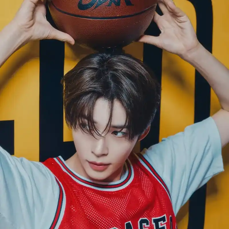 성한빈 (ZEROBASEONE)