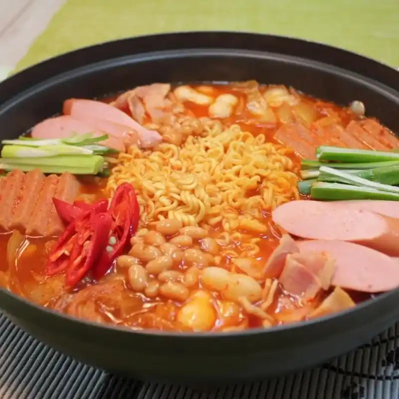 부대찌개