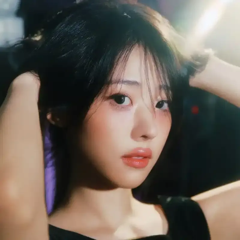 히나(QWER)