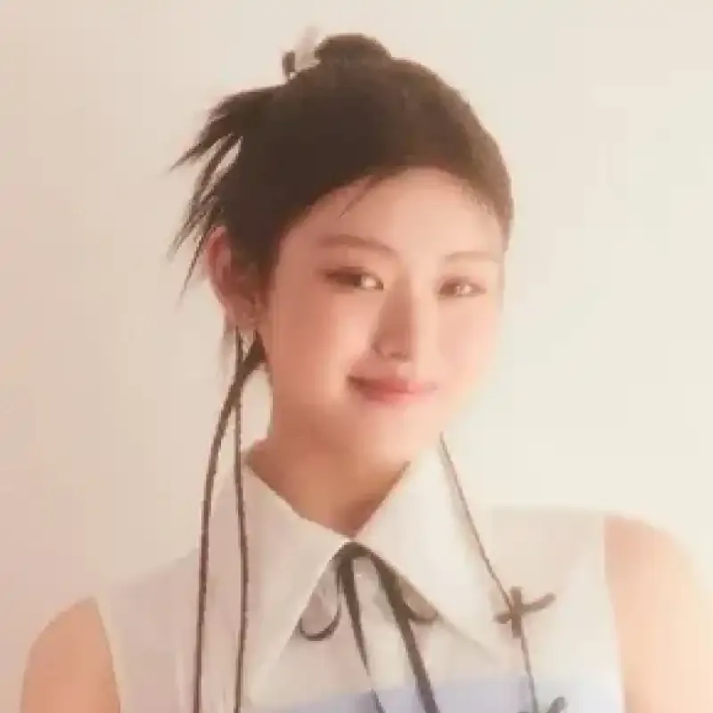 아테나(피프티피프티)