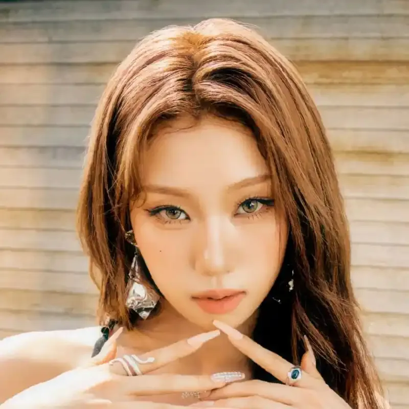 최정은(이즈나)