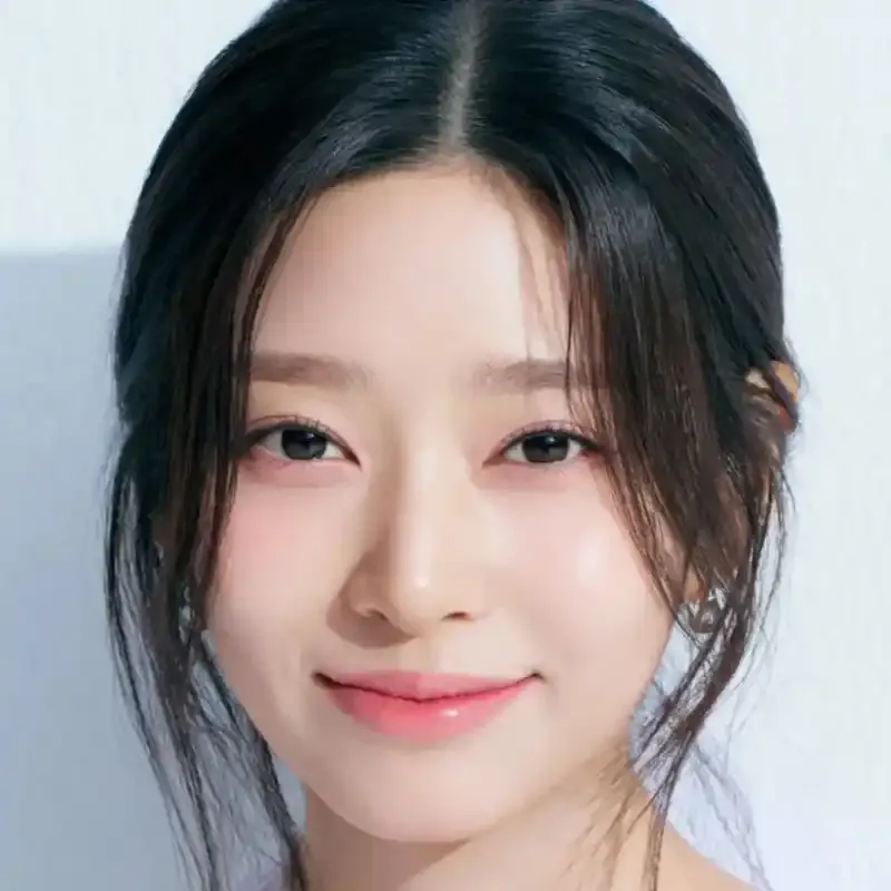 김민주(아이즈원)