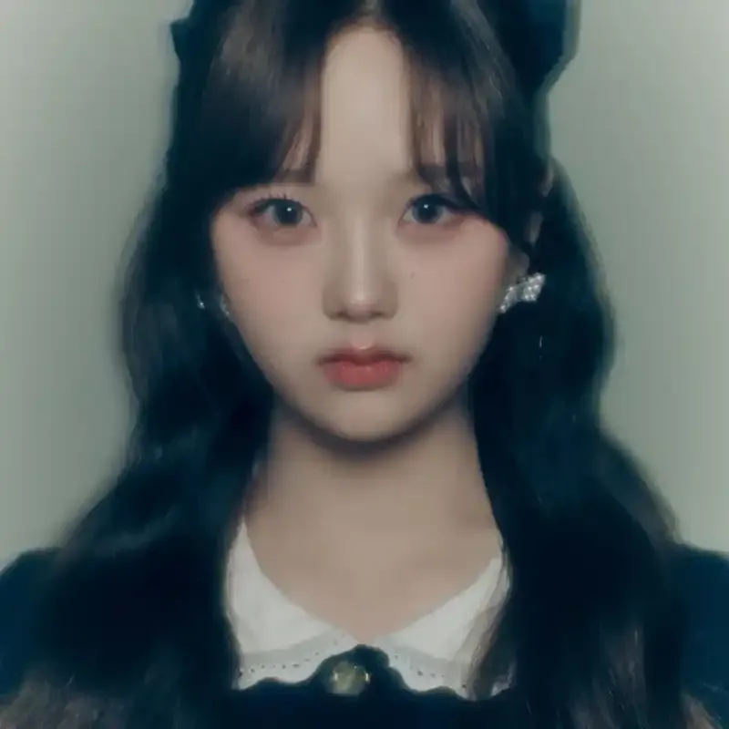서아(트리플에스)