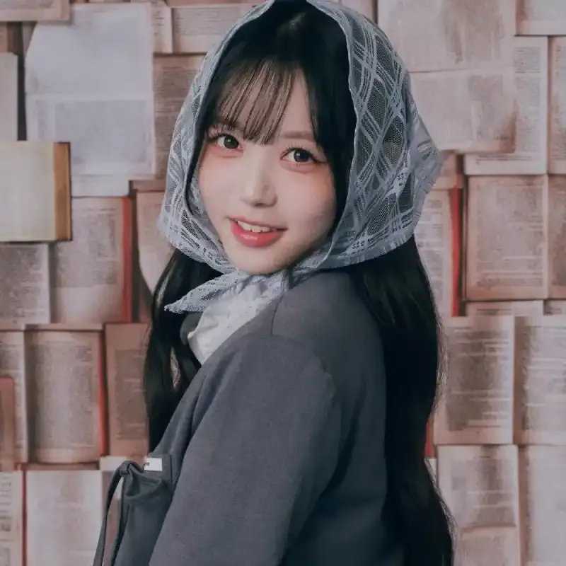 김채원(트리플에스)