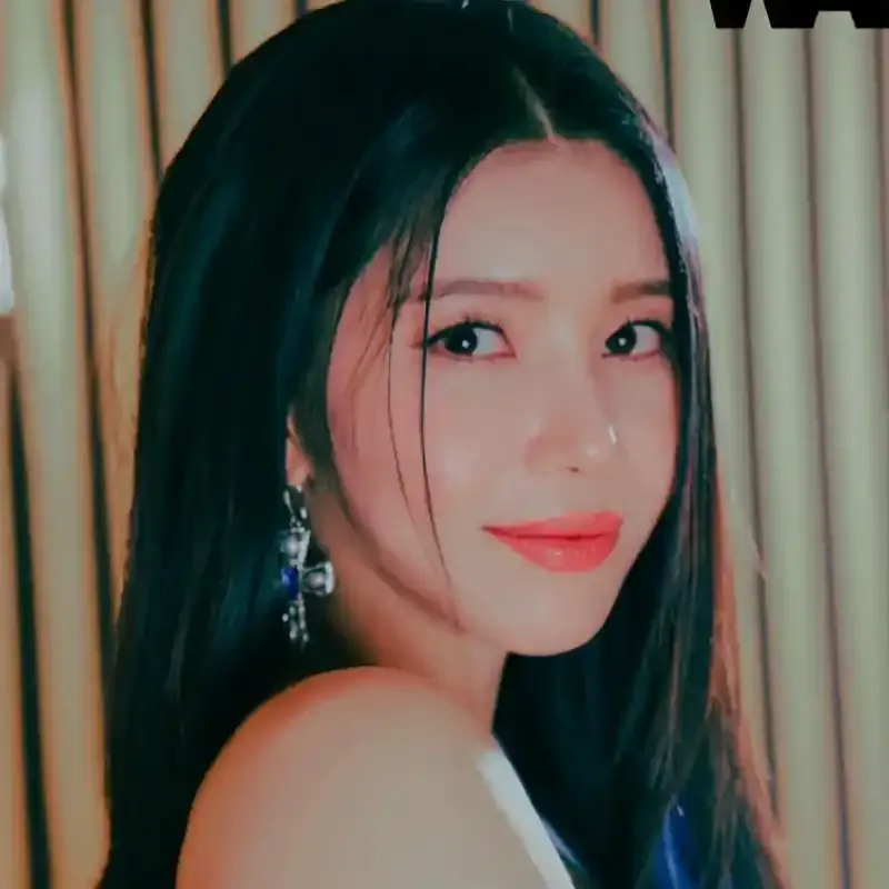 솔라(마마무)