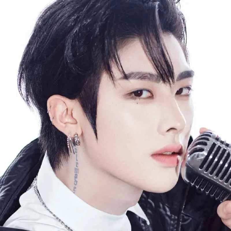 리키(제로베이스원)