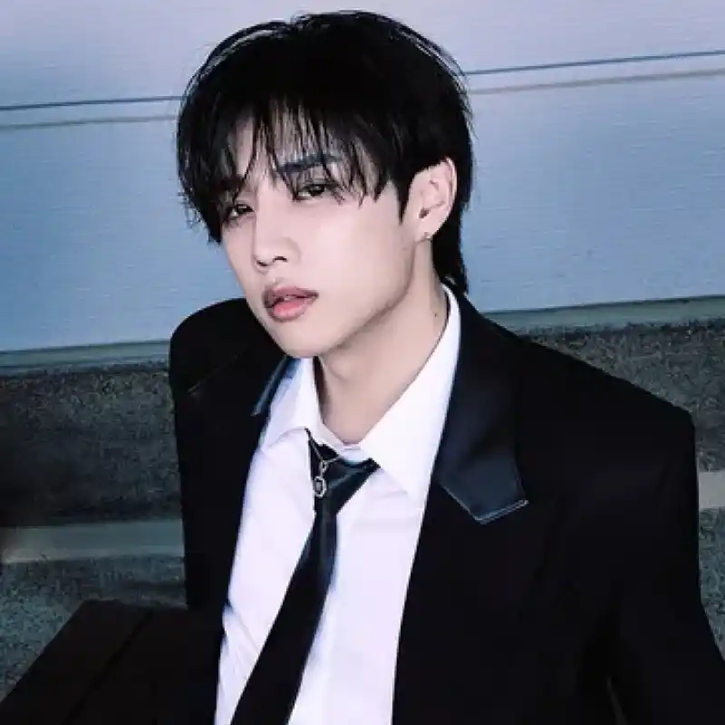 선우(더보이즈)