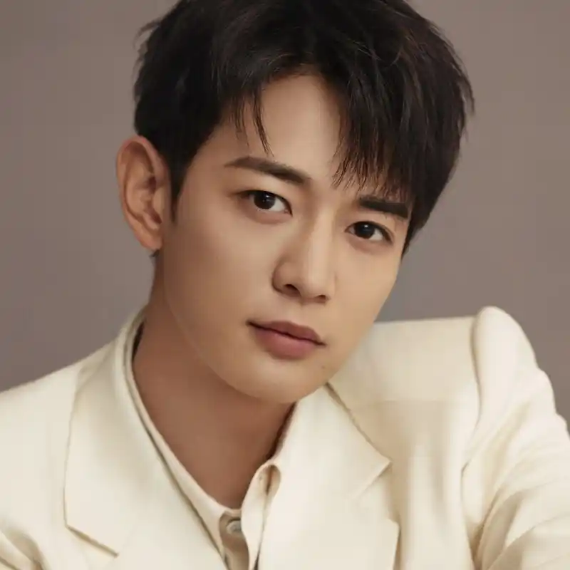 민호(샤이니)