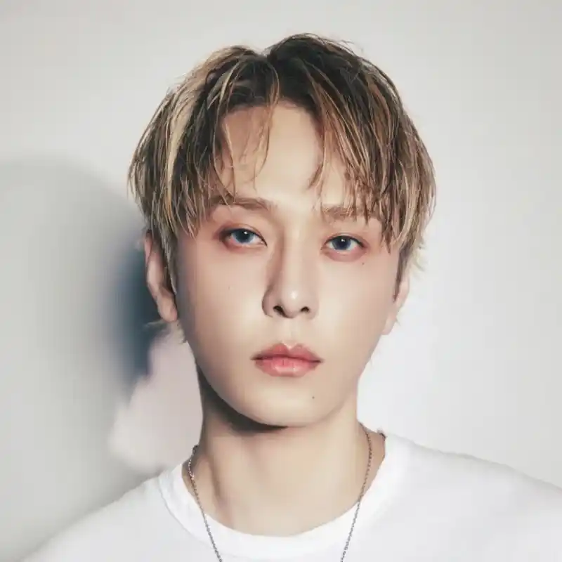 용준형(BEAST)