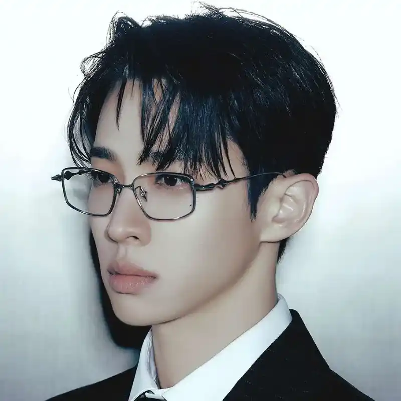 이기광(BEAST)