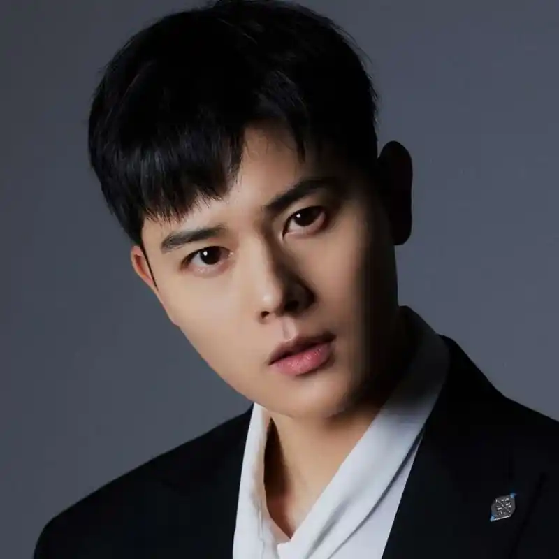 동준(ZEA)